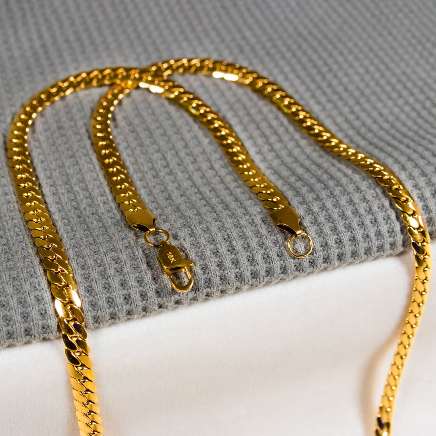 Combo Serpiente Hombre - Cadena Serpiente de Alto Brillo + Pulsera Serpiente de Regalo, Flexible con Movimiento Natural - Lioro